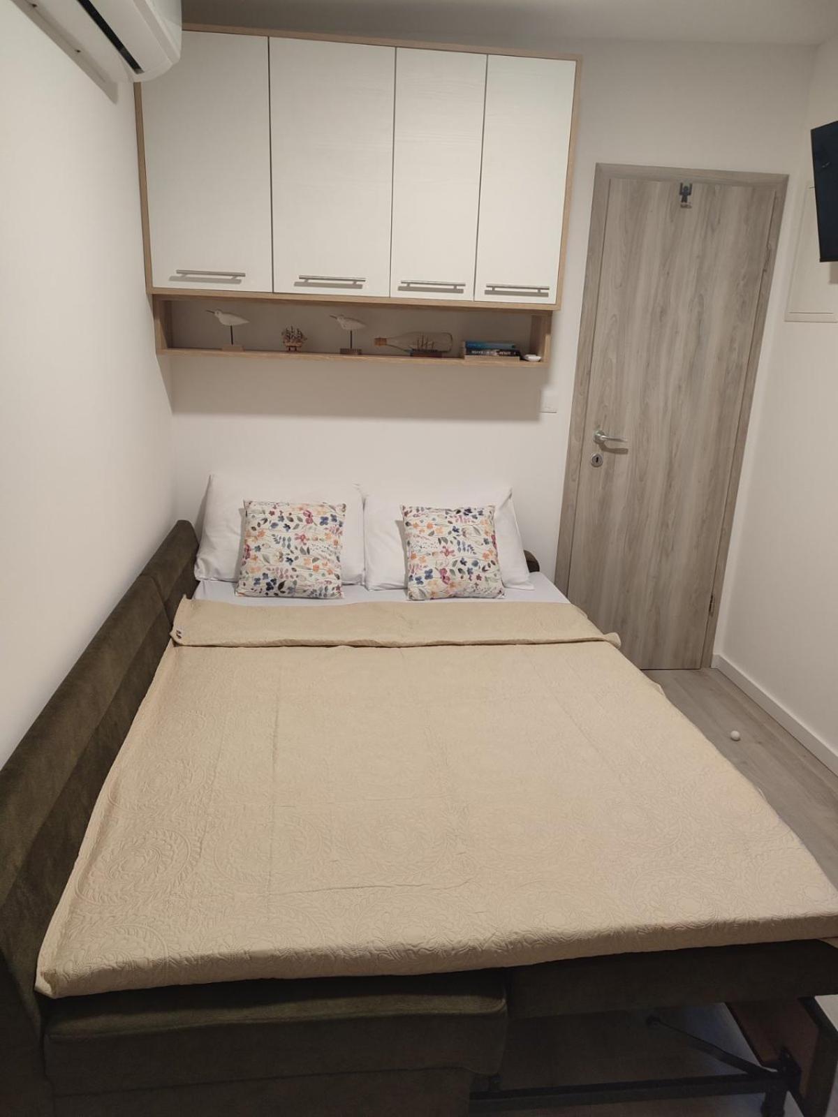 Oremore - Premium Mobile Home - Oaza Mira Camping, Drage Exterior photo